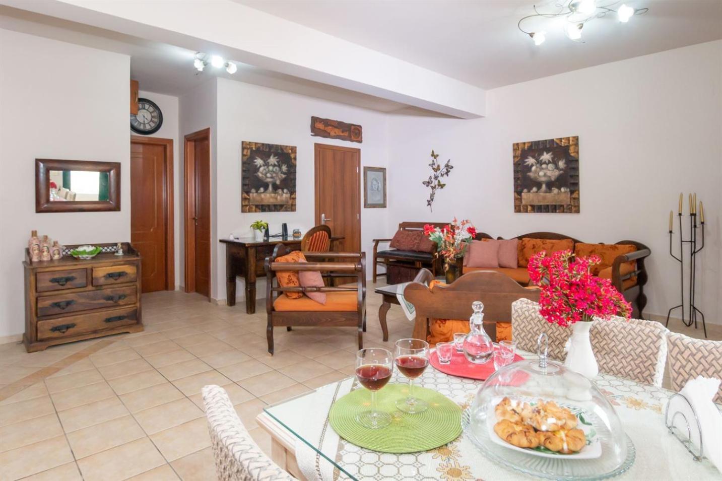 Marathi Apartments ภายนอก รูปภาพ