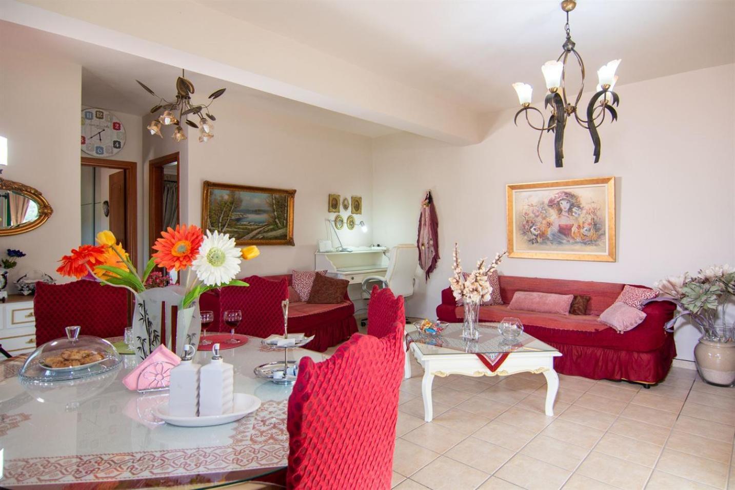 Marathi Apartments ภายนอก รูปภาพ